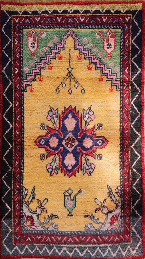 Design Carpet Card, download and edit for free design template - Carpet Cards from the Andalusi design app